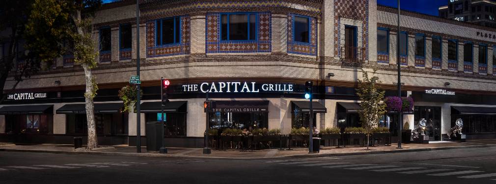 Case Study — The Capital Grille Restaurant Design